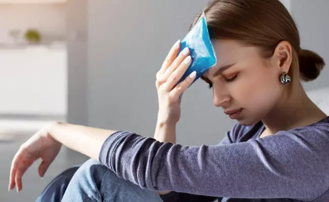 Cold Compress natural remedies for migraine
