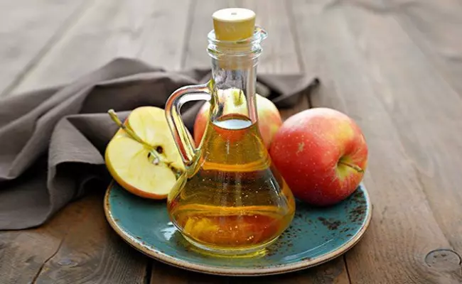 Apple Cider Vinegar home remedies for canker sores
