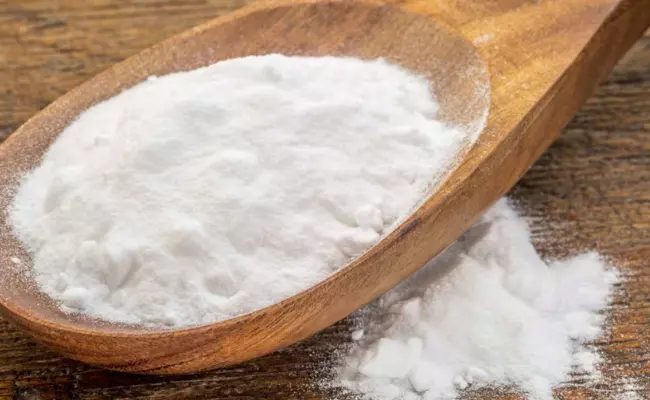 Baking Soda home remedies for sweaty hands